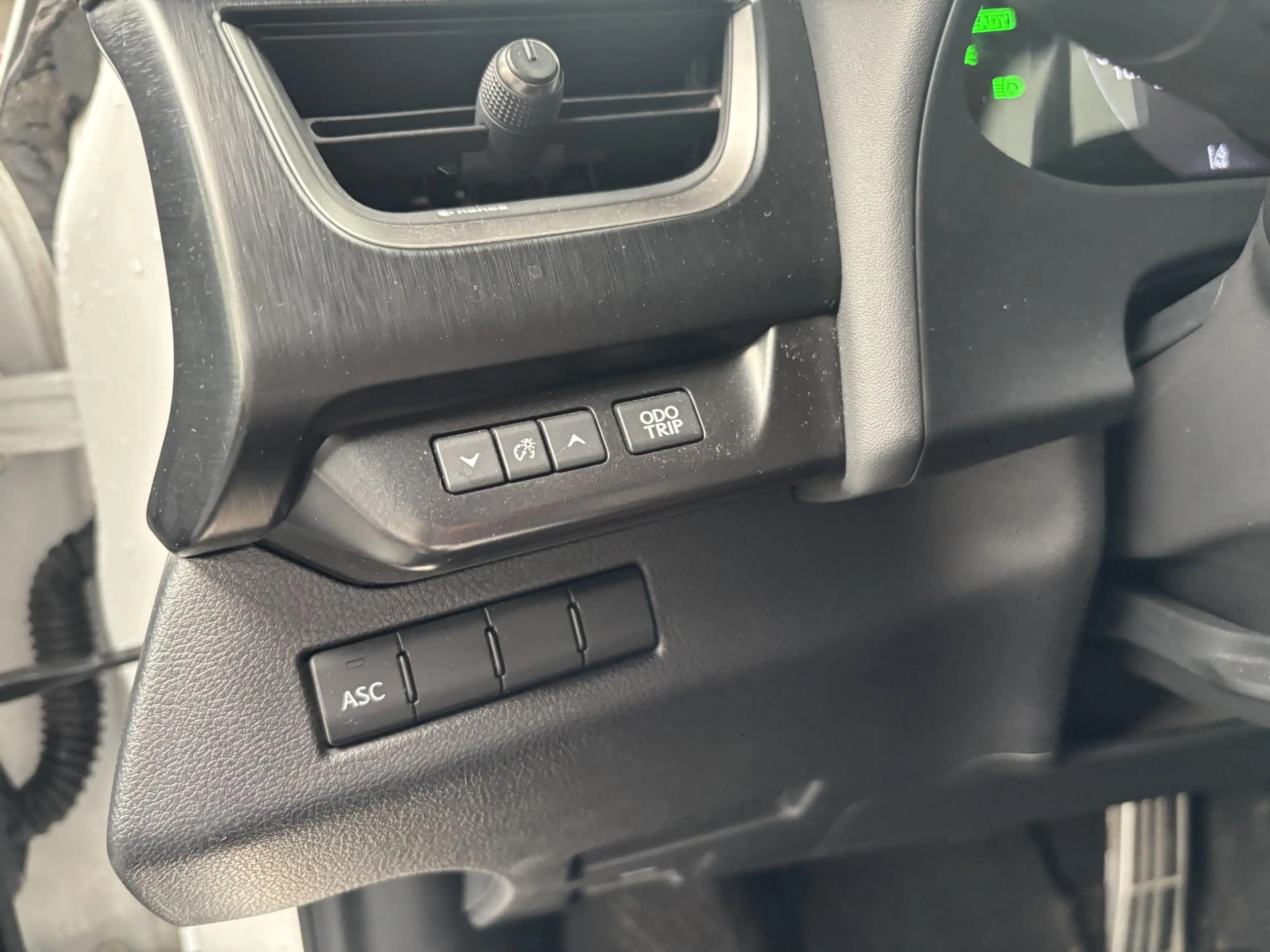 Lexus UX 250h F Sport Line — photo 9