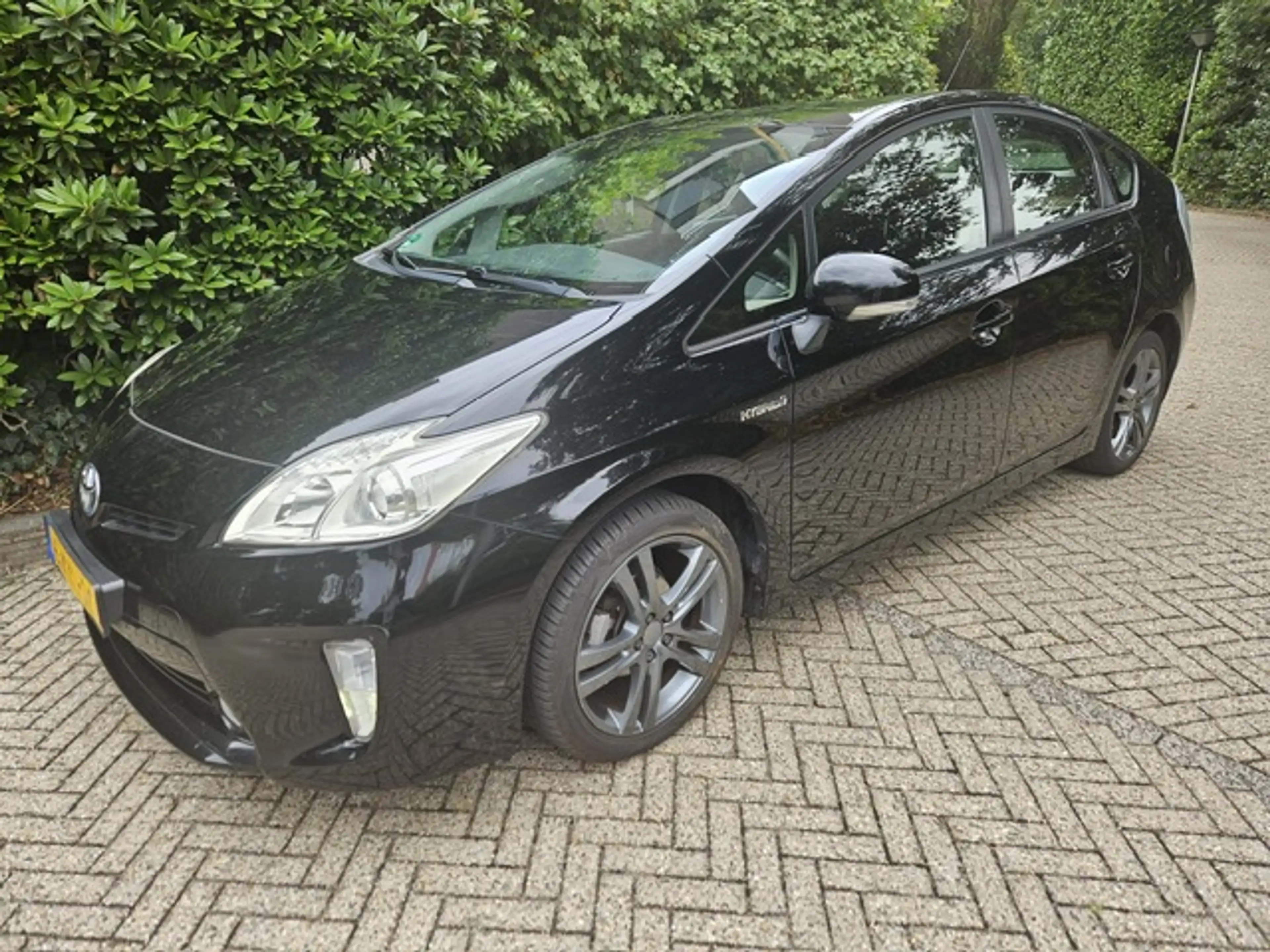 Toyota Prius 1.8 Comfort Navi — photo 3