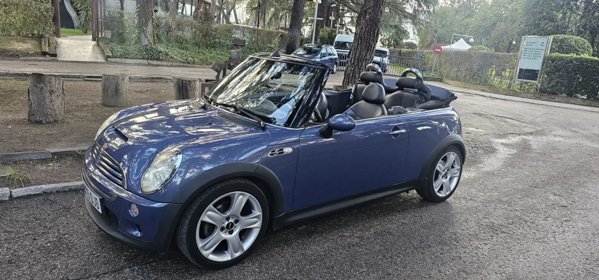 MINI Cooper Cabrio S Blauw - 1
