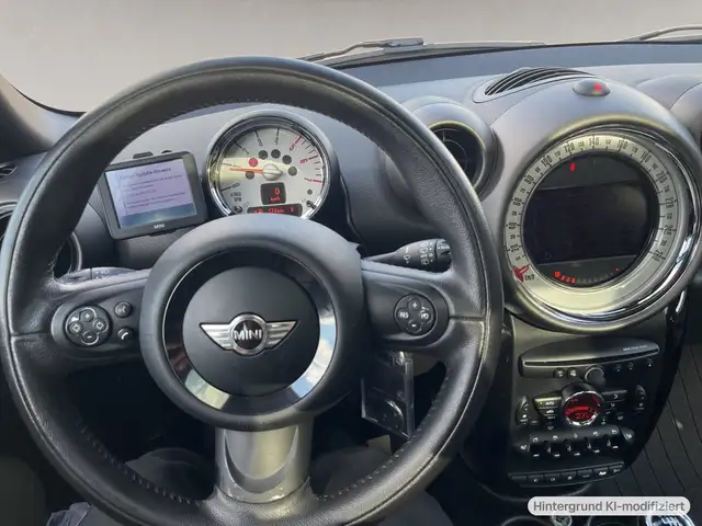 MINI Countryman view 12