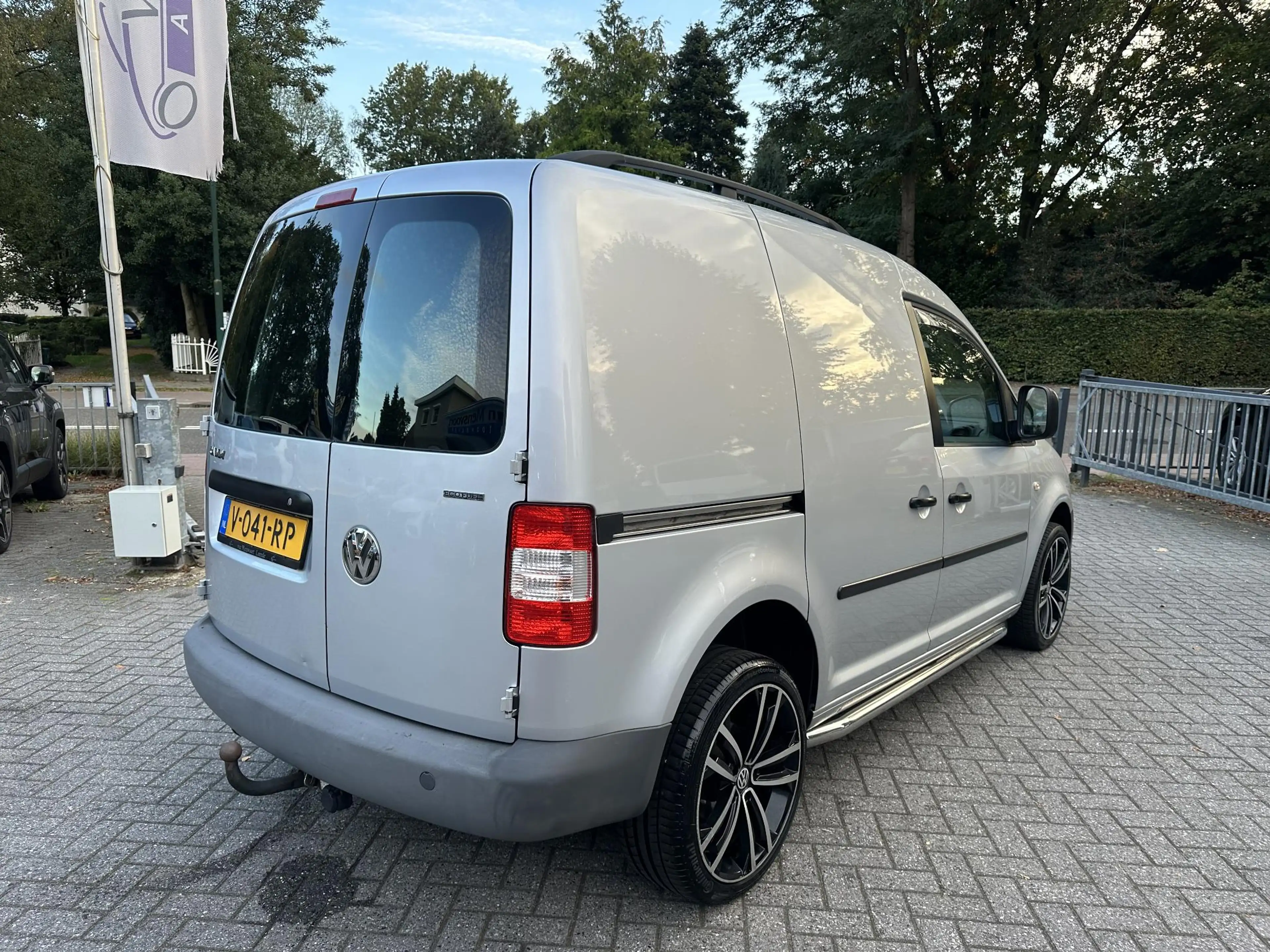Volkswagen Caddy 2.0 EcoFuel Benzine/Aardgas Trekhaak — photo 4