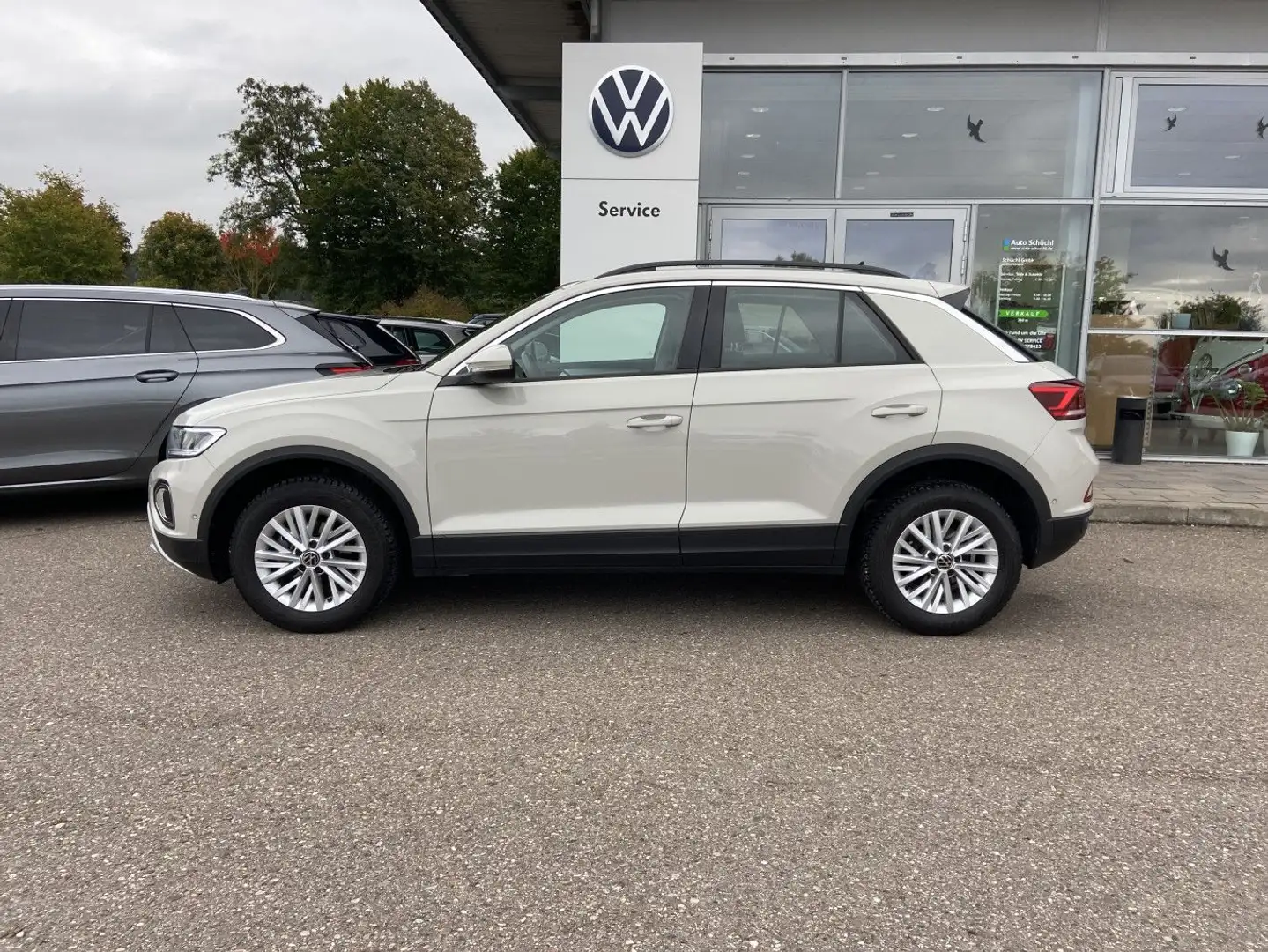Volkswagen T-Roc 1.5 TSI DSG Life NAVI+LED+AHK+APP-CONNECT+ Grau - 2