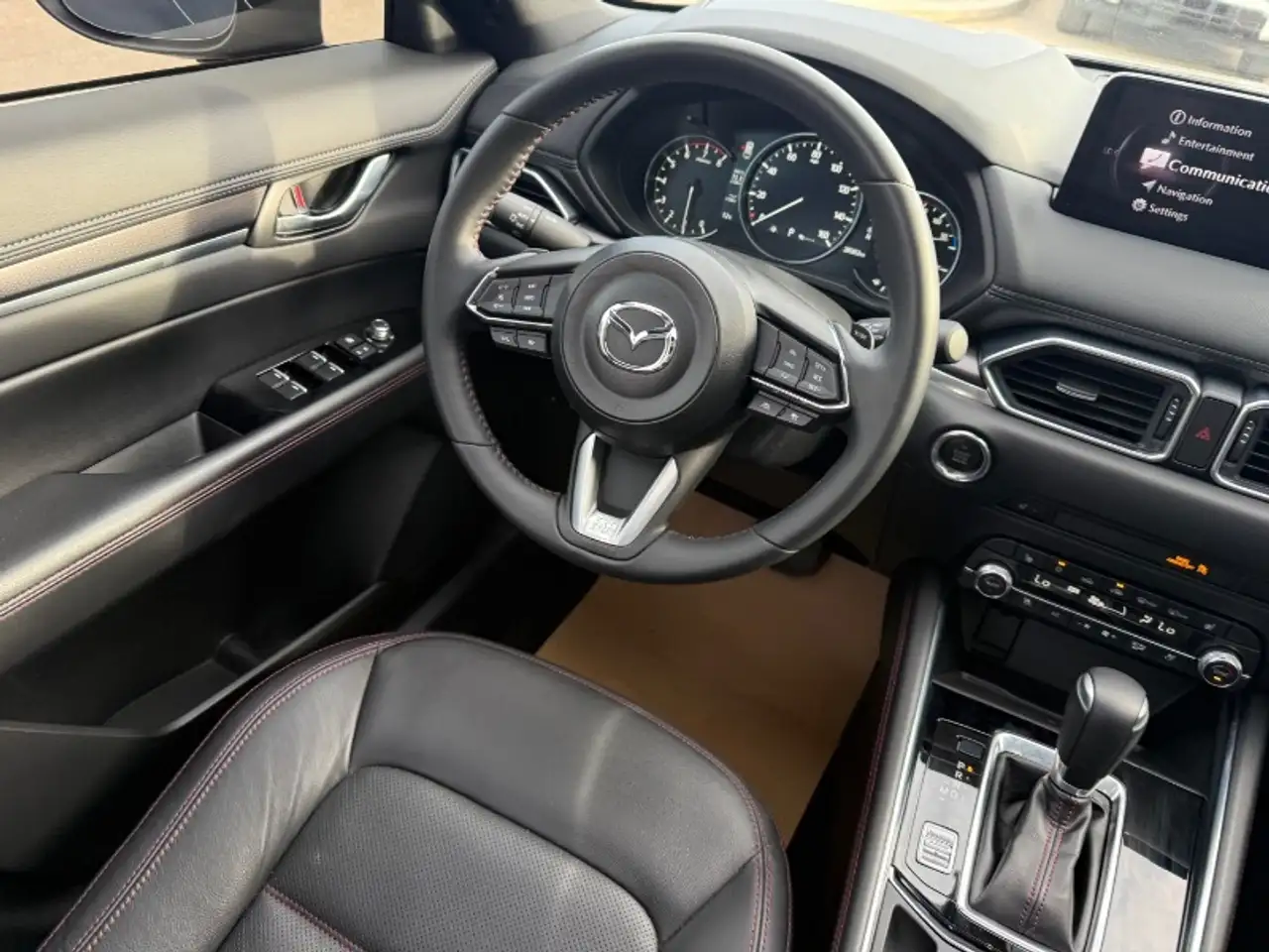 Mazda CX-5 снимка Mazda CX-5
