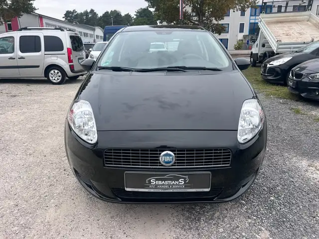 Fiat Grande Punto view 2