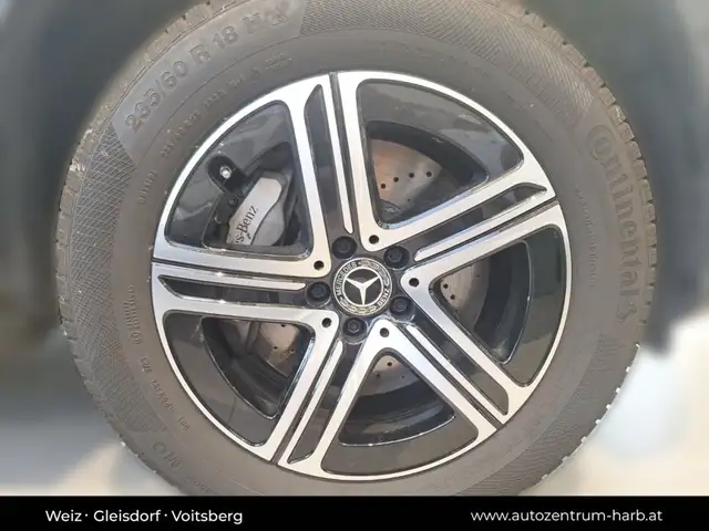 Mercedes-Benz GLC 300 e 4matic Ansicht 13