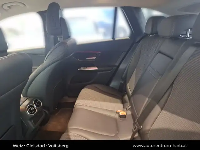 Mercedes-Benz GLC 300 e 4matic Ansicht 29