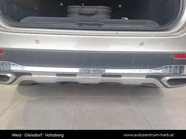 Mercedes-Benz GLC 300 e 4matic Ansicht 15