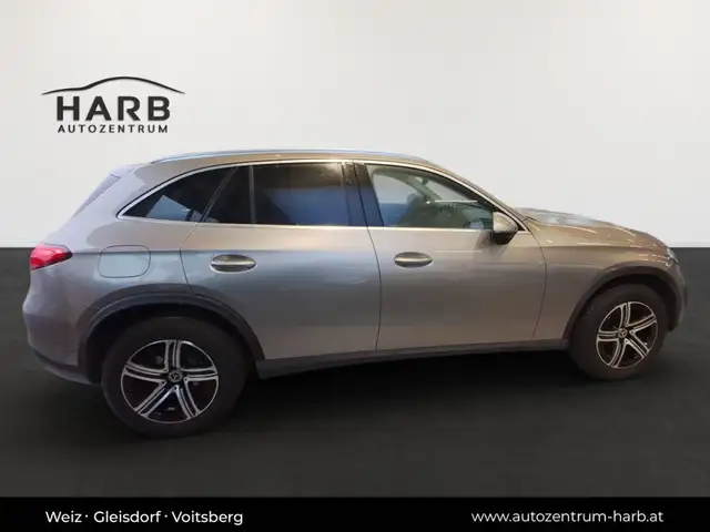 Mercedes-Benz GLC 300 e 4matic Ansicht 10