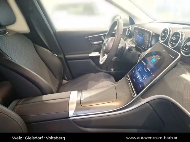 Mercedes-Benz GLC 300 e 4matic Ansicht 27