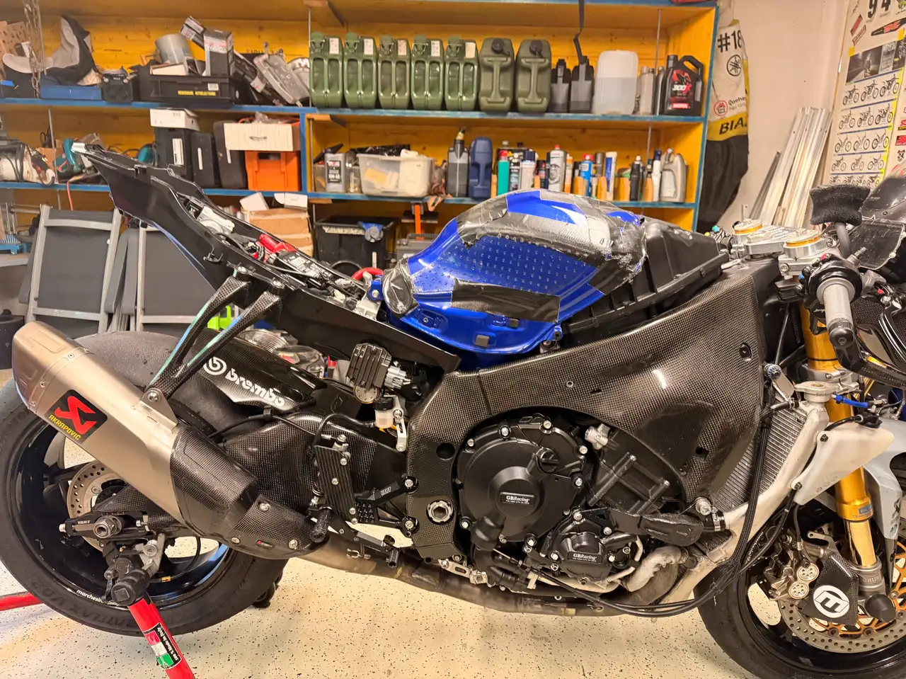 Yamaha YZF-R1