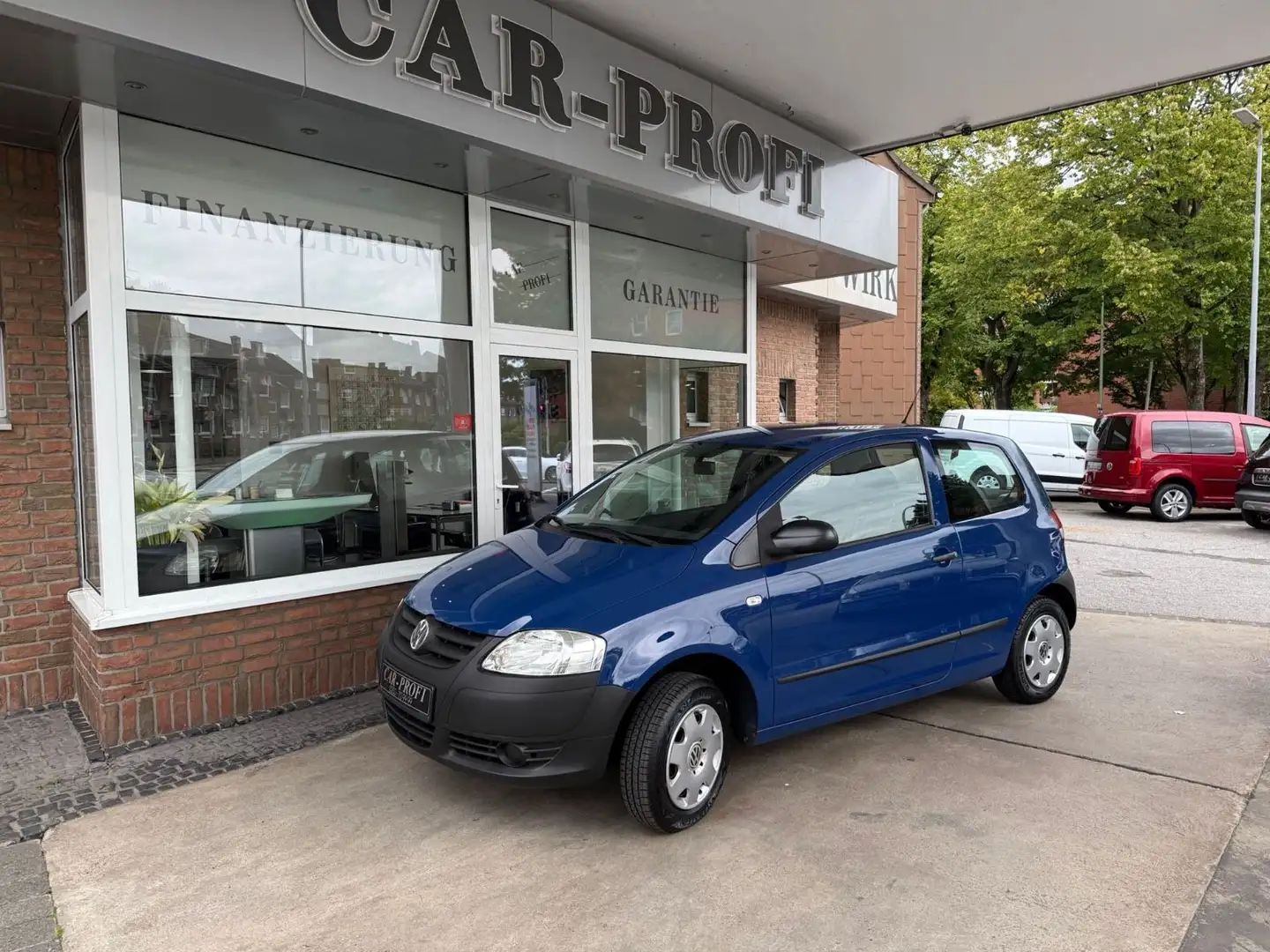 Volkswagen Fox Basis 1. Hand/ erst 24 Tkm Blau - 1