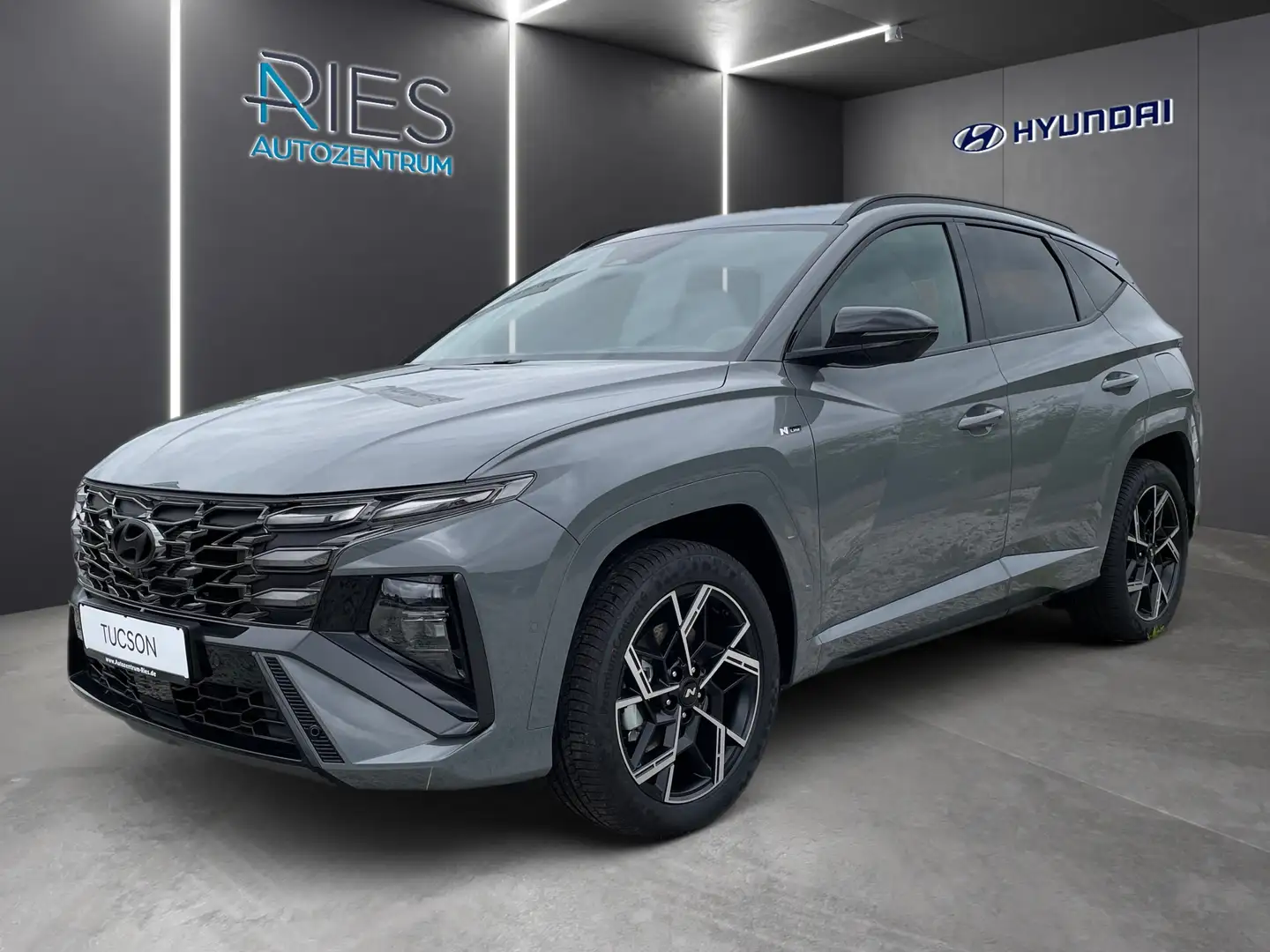 Hyundai TUCSON 1.6 T-GDI *LED*NAVI*CARPLAY*RVM*LKA* Grau - 2