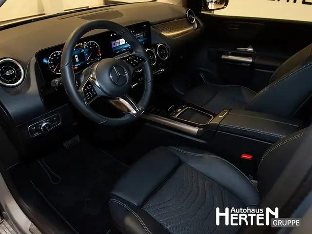 Mercedes-Benz B Class view 8