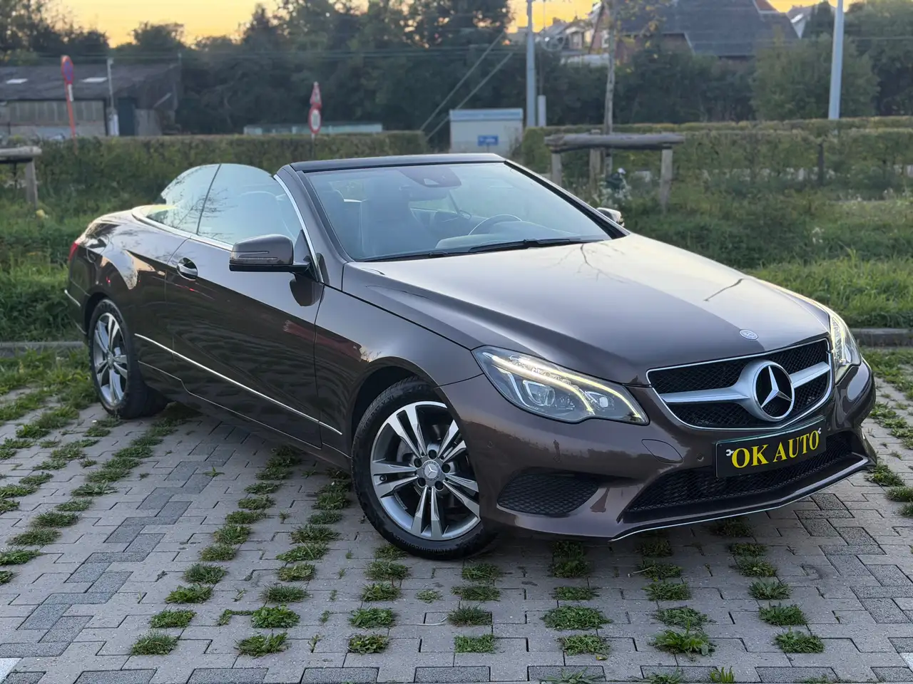 Mercedes-Benz E 200