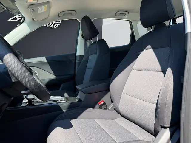 MG ZS view 11