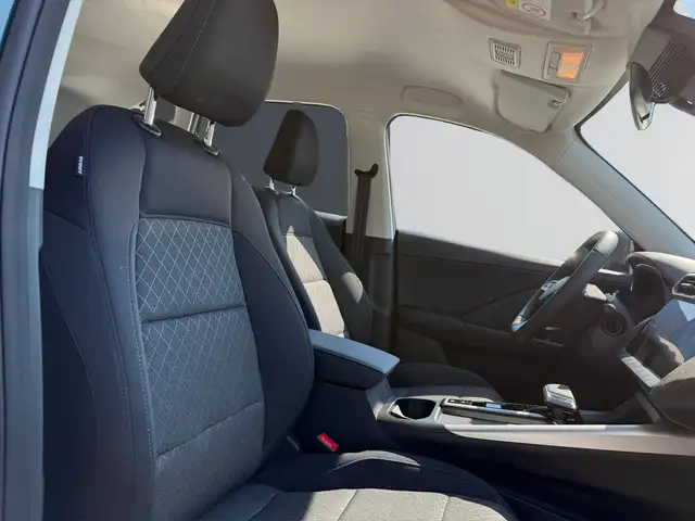 MG ZS view 12