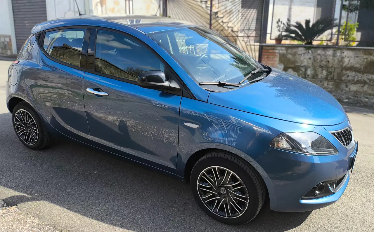 Lancia Ypsilon 2022