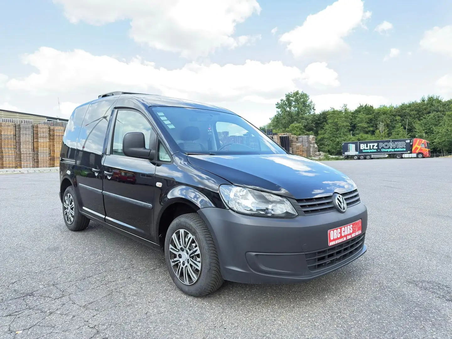 Volkswagen Caddy 1.6 Tdi Lichte vracht AIRCO MET FRiGO Zwart - 1
