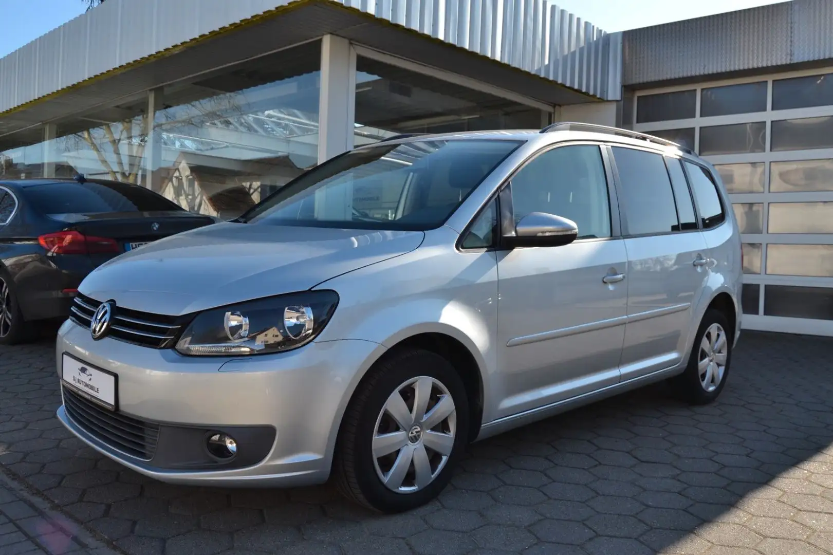 Volkswagen Touran Comfortline*PDC*AHK*Klima* Zilver - 1