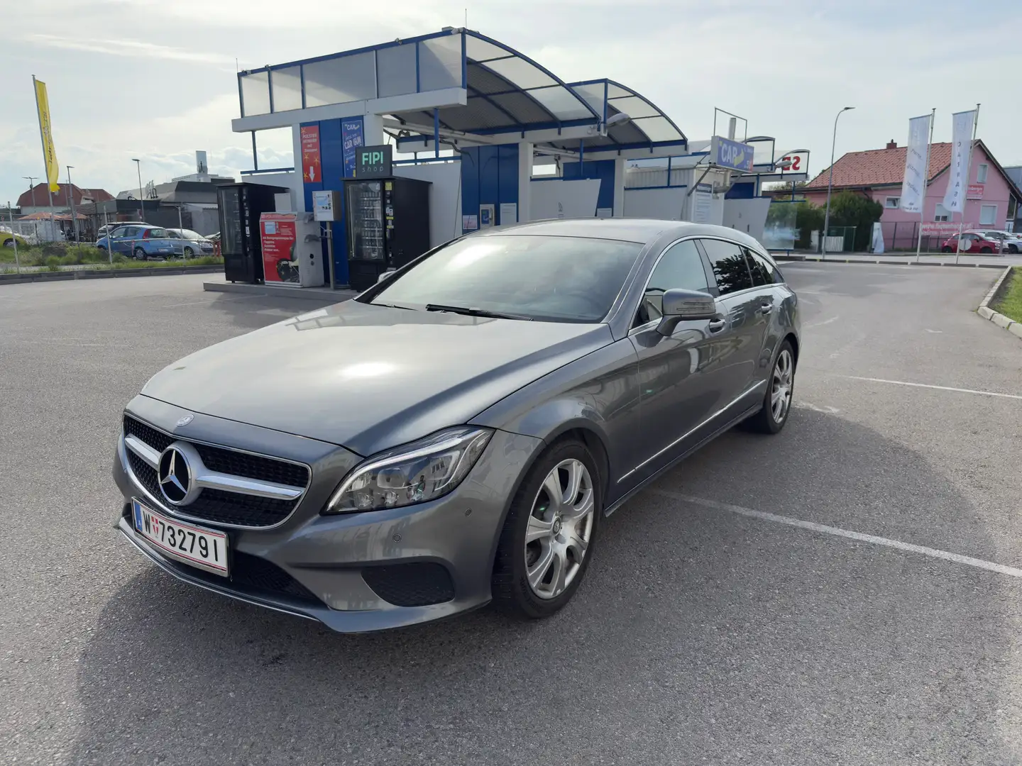 Mercedes-Benz CLS 220 CLS 220 d Shooting Brake Aut. Grau - 1