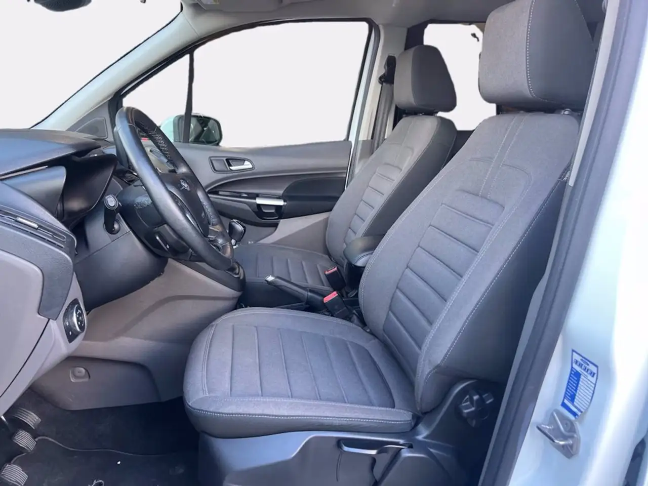 Ford Tourneo Connect 1.5 TDCi 120 CV Titanium, миниатюра 8