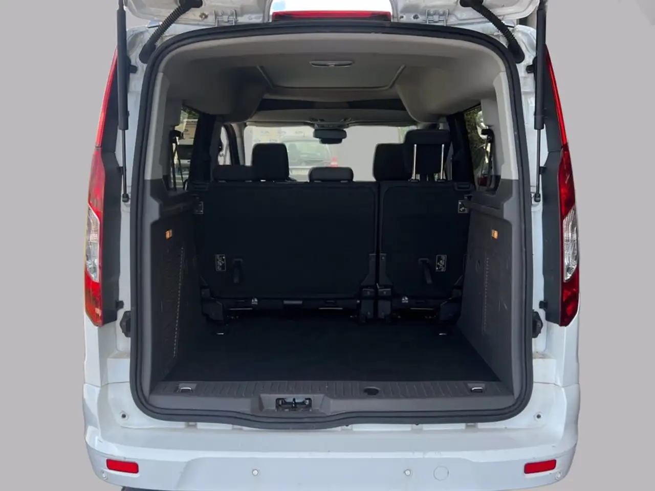 Ford Tourneo Connect 1.5 TDCi 120 CV Titanium, миниатюра 7