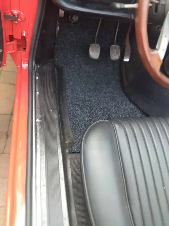 Alfa Romeo Spider 2.0, foto 3