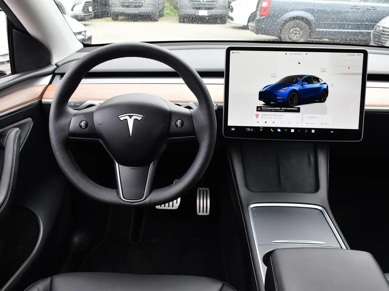 Tesla Model Y снимка Tesla Model Y