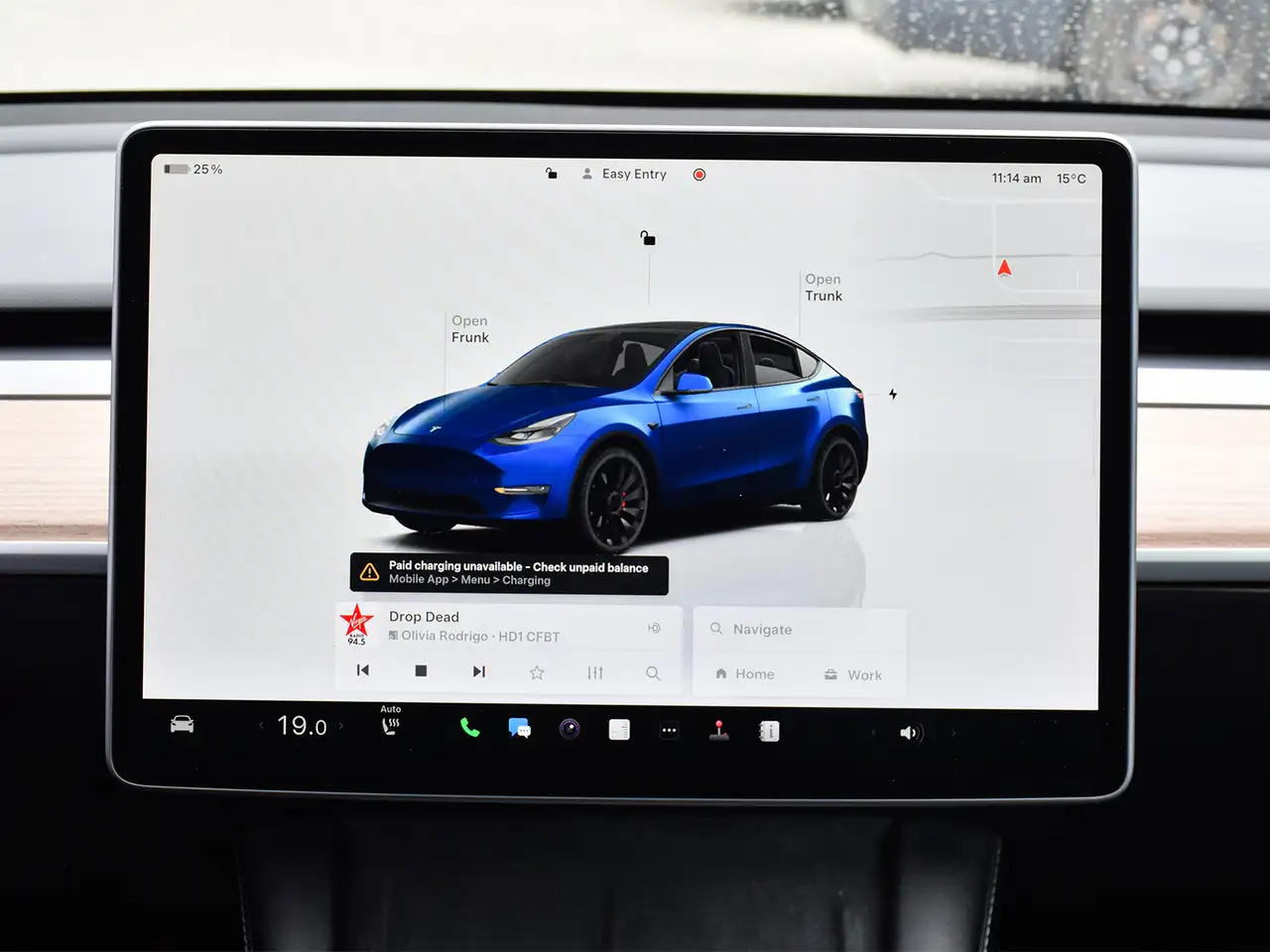 Tesla Model Y снимка Tesla Model Y