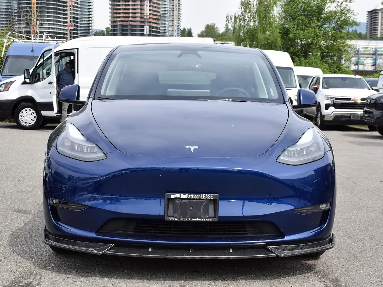Tesla Model Y снимка Tesla Model Y
