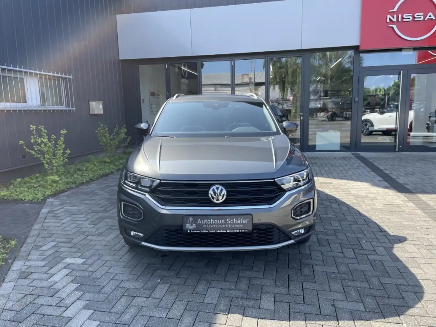 Volkswagen T-Roc Sport 4Motion Navi LED ACC El. Heckklappe Apple Ca Gris - 2