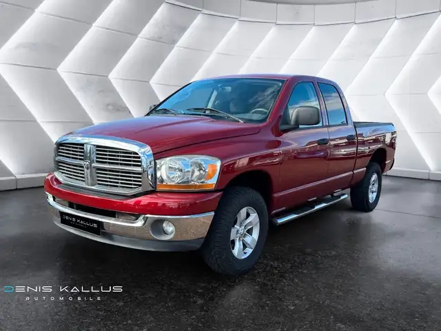 Dodge RAM 1500 V8
