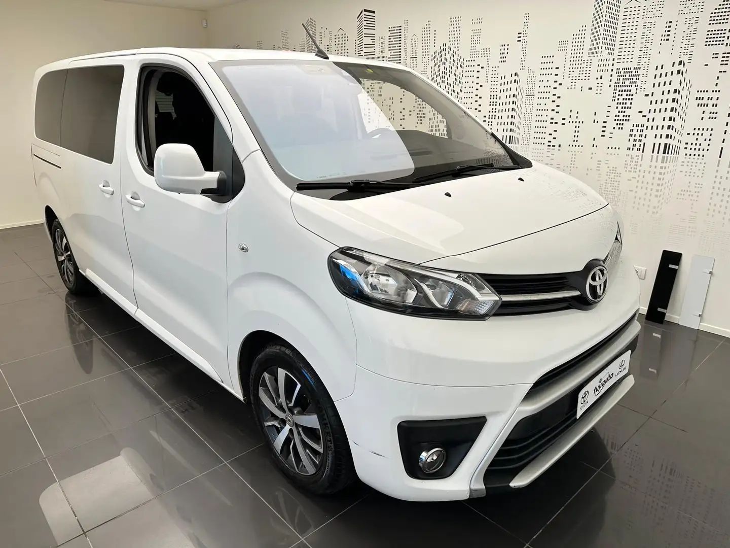 Toyota Proace Proace Verso 2.0d 150cv S&S L1 Executive 5p Blanco - 2