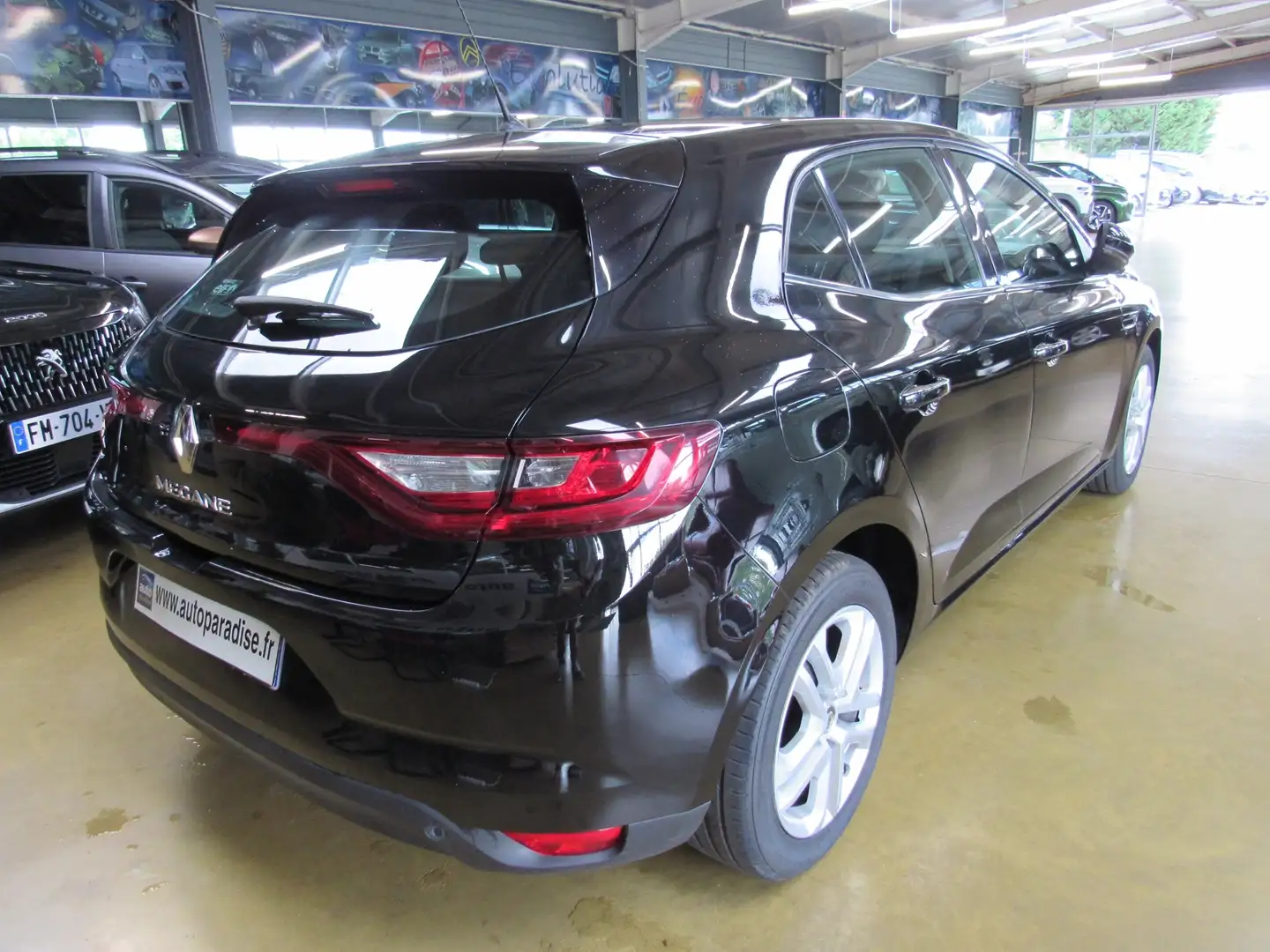 Renault Megane 1.2 TCE 100 BUSINESS - 2