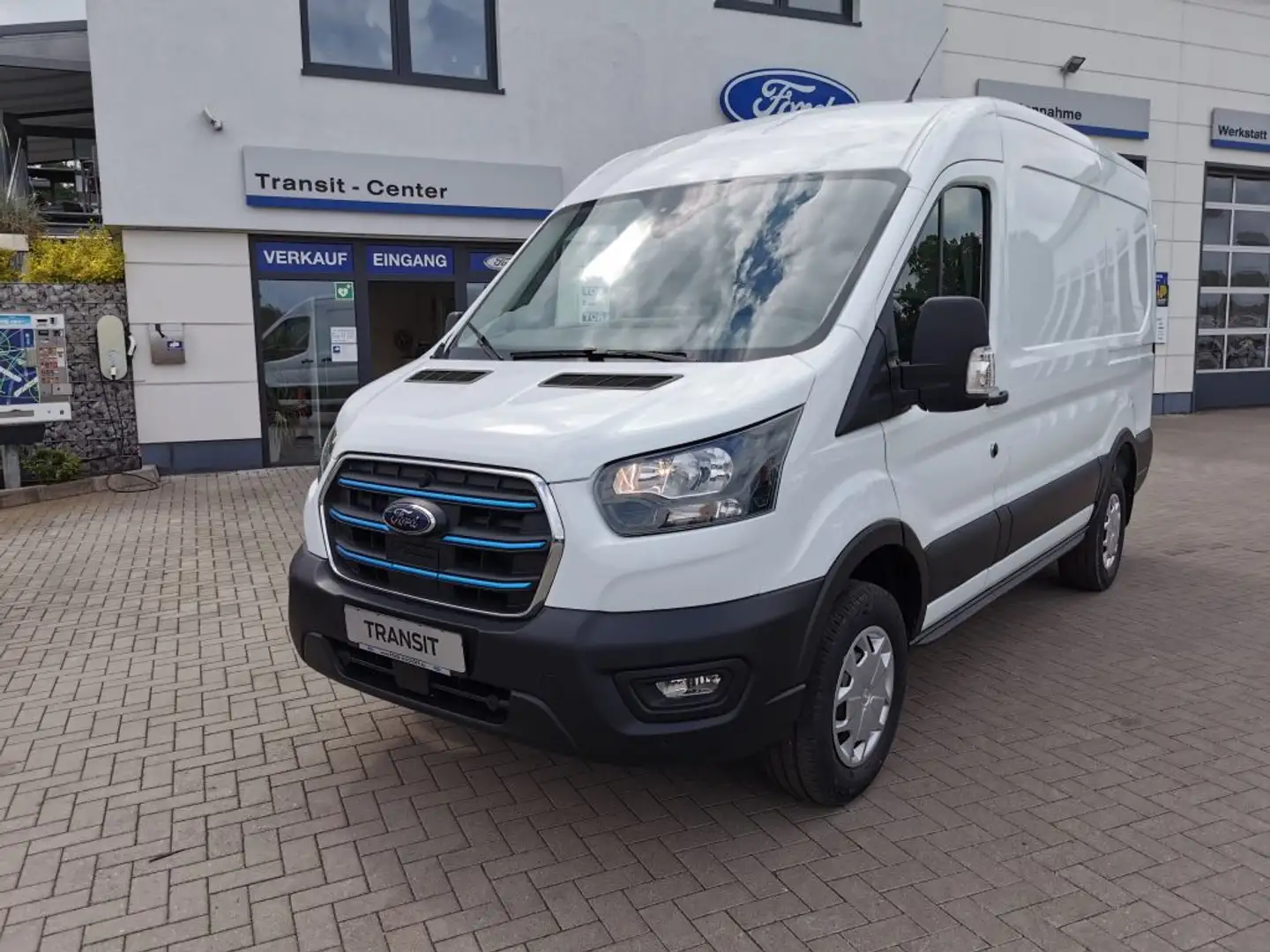 Ford Transit e-Transit 350 L2H2 KaWa Trend, Pro-Power, SHZ, RFK Weiß - 1