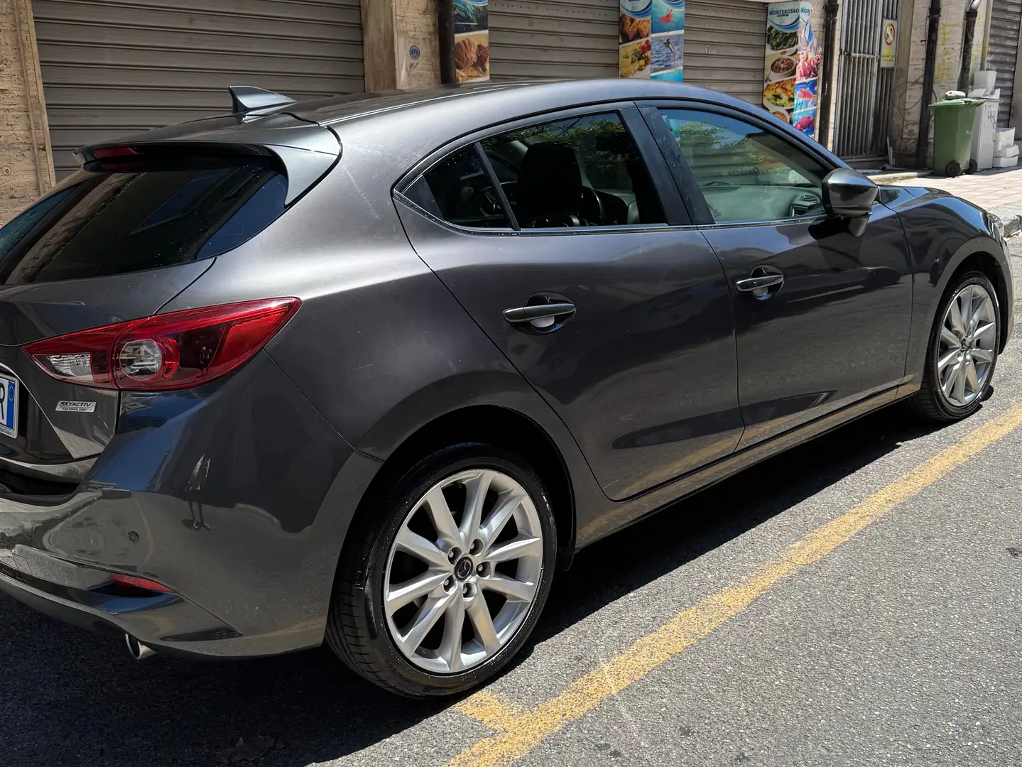 Mazda 3 3 III 2013 5p 1.5d Exceed 105cv my17 Grigio - 2
