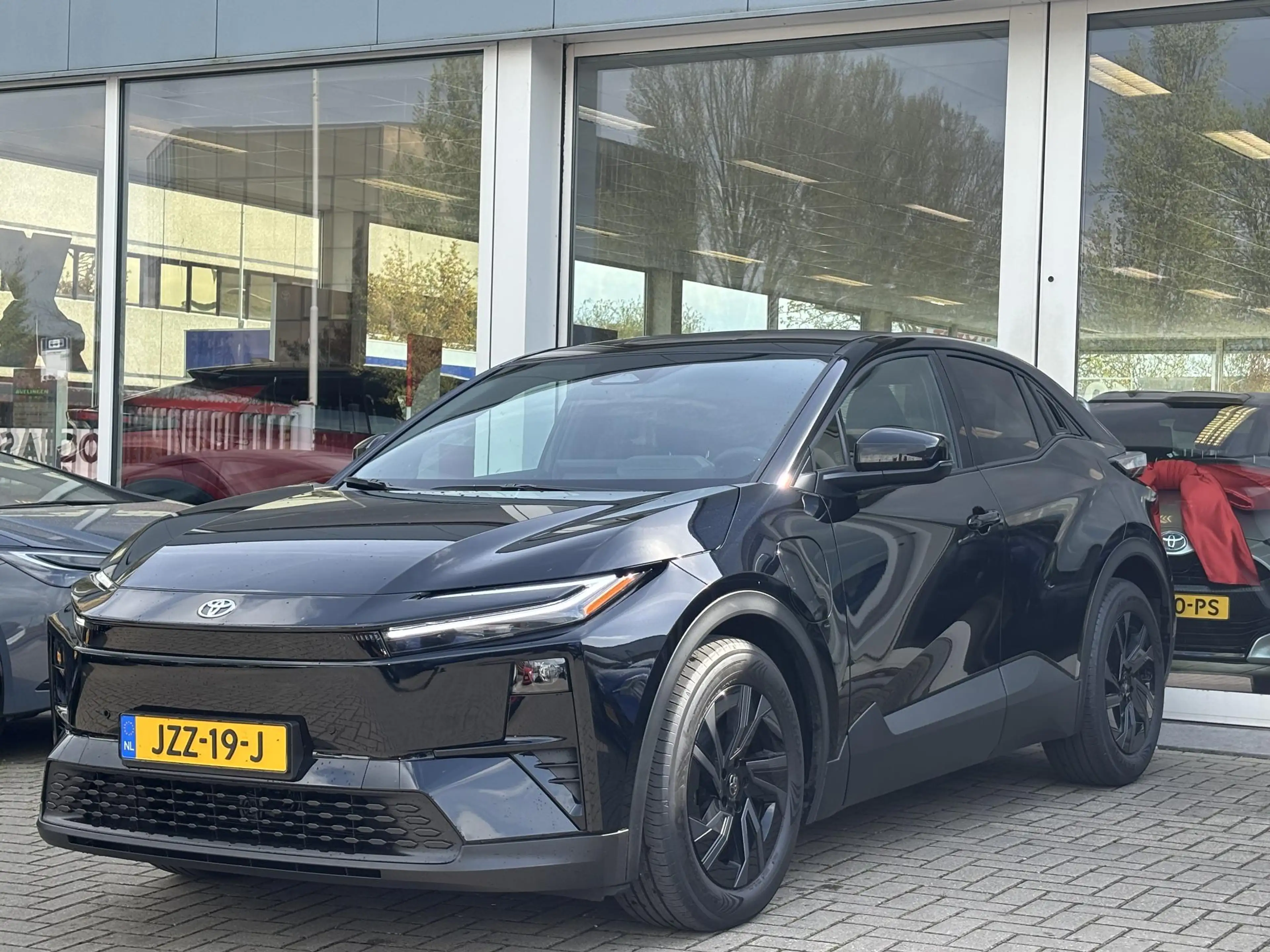 Toyota C-HR+ First Edition 77 kWh — photo 5