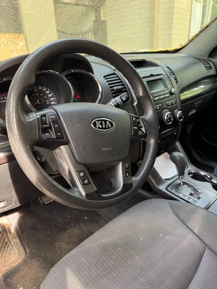 Kia Sorento снимка Kia Sorento