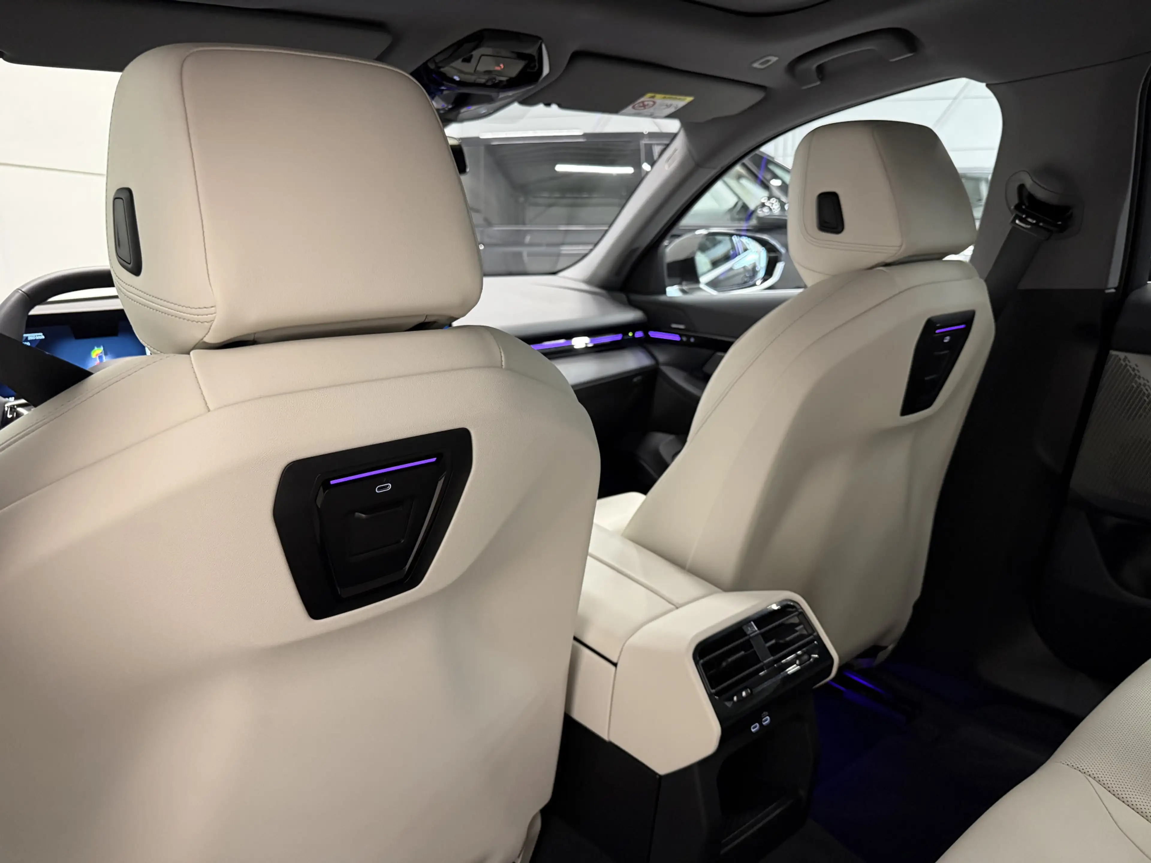 BMW 530 5-serie 530e Edition PANO/H&K/HEAD-UP/LEER-SPORT/C — photo 45