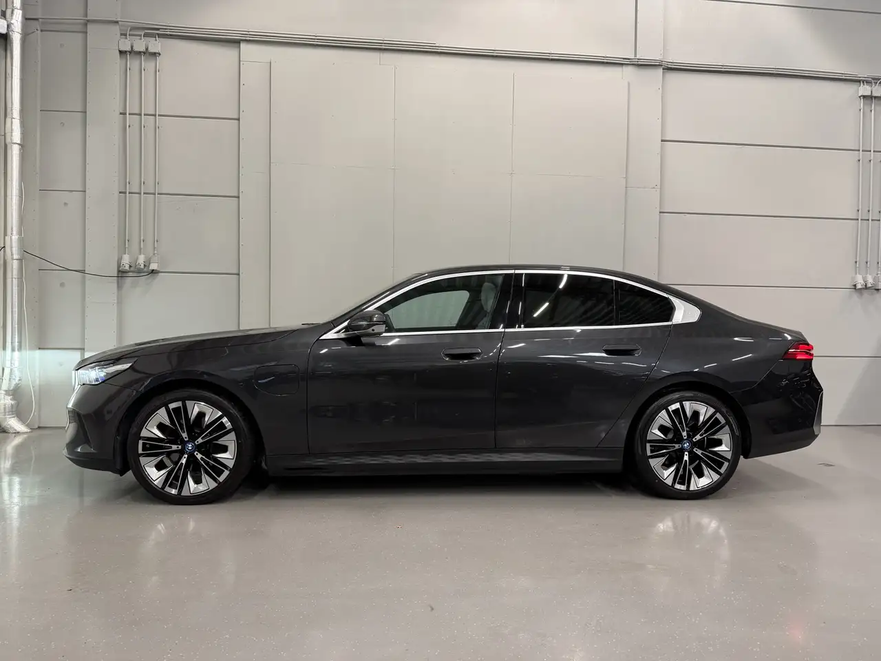 BMW 530 5-serie 530e Edition PANO/H&K/HEAD-UP/LEER-SPORT/C, миниатюра 6