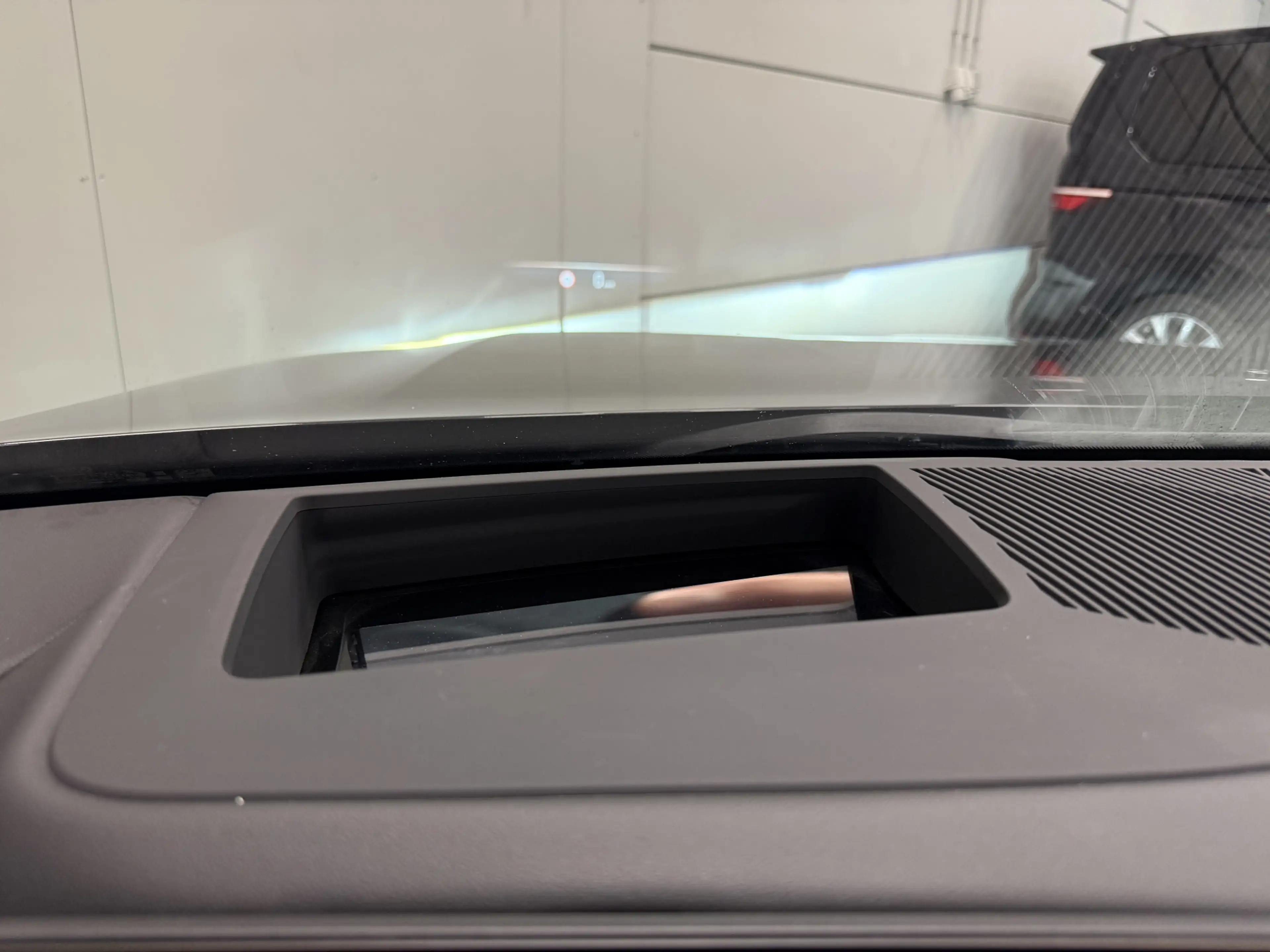 BMW 530 5-serie 530e Edition PANO/H&K/HEAD-UP/LEER-SPORT/C — photo 18