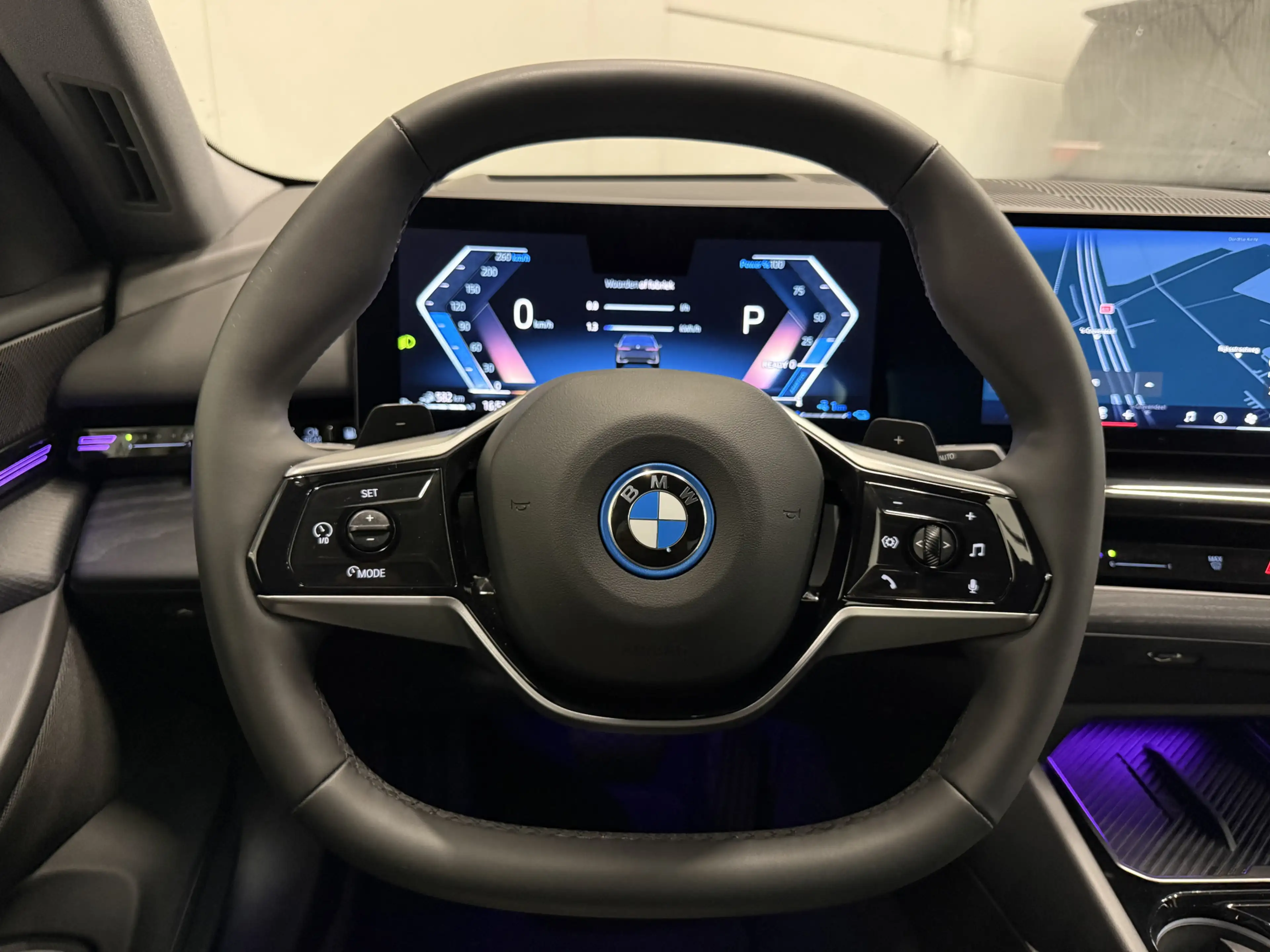 BMW 530 5-serie 530e Edition PANO/H&K/HEAD-UP/LEER-SPORT/C — photo 28