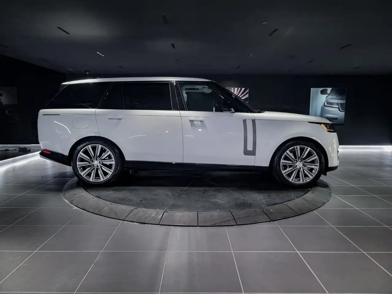 Land Rover Range Rover снимка Land Rover Range Rover