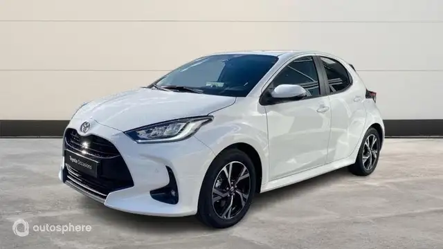 Toyota Yaris 116h Design 5p MY25