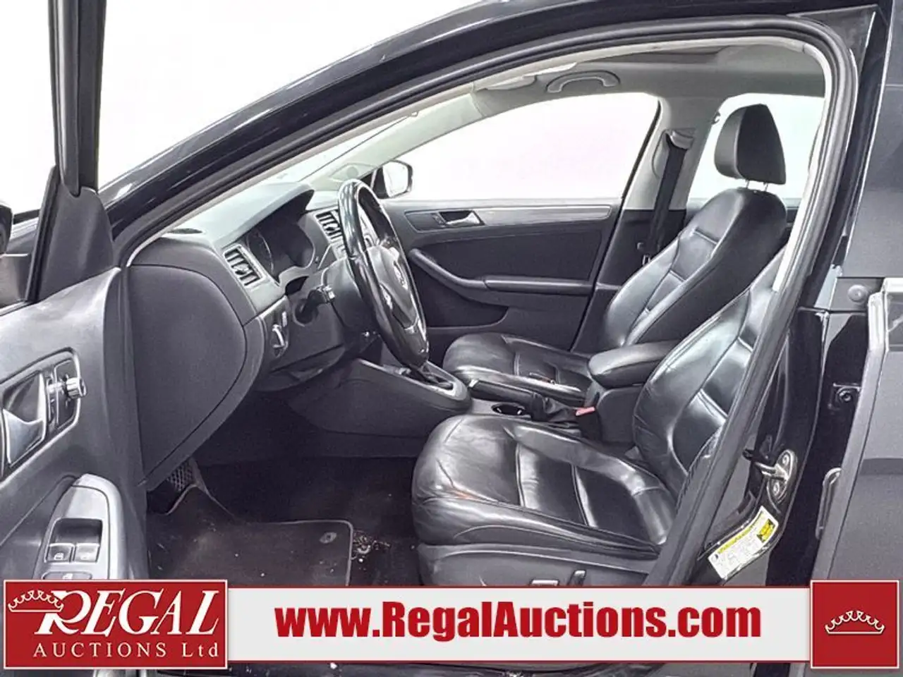 Volkswagen Jetta снимка Volkswagen Jetta