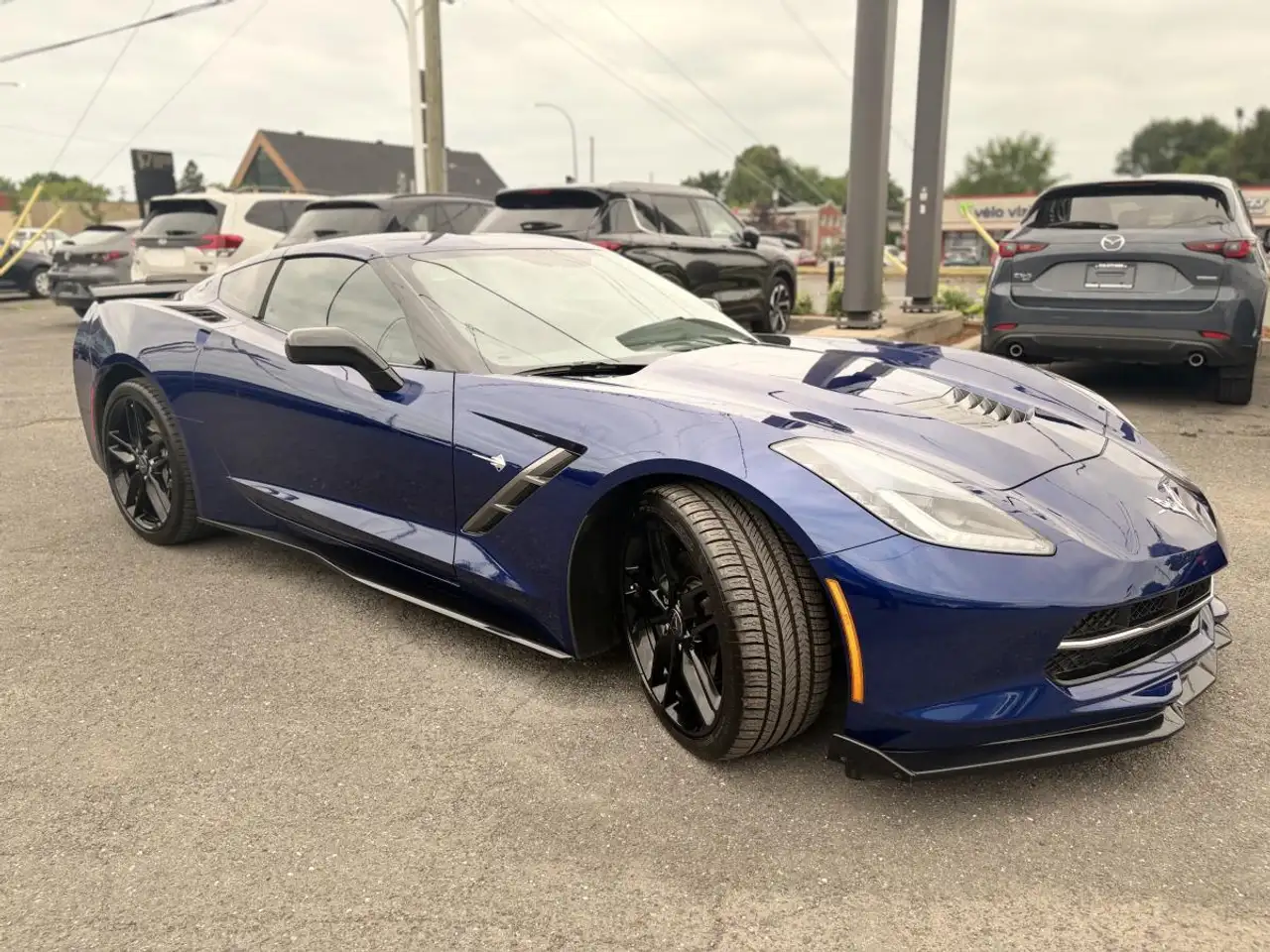 Chevrolet Corvette снимка Chevrolet Corvette