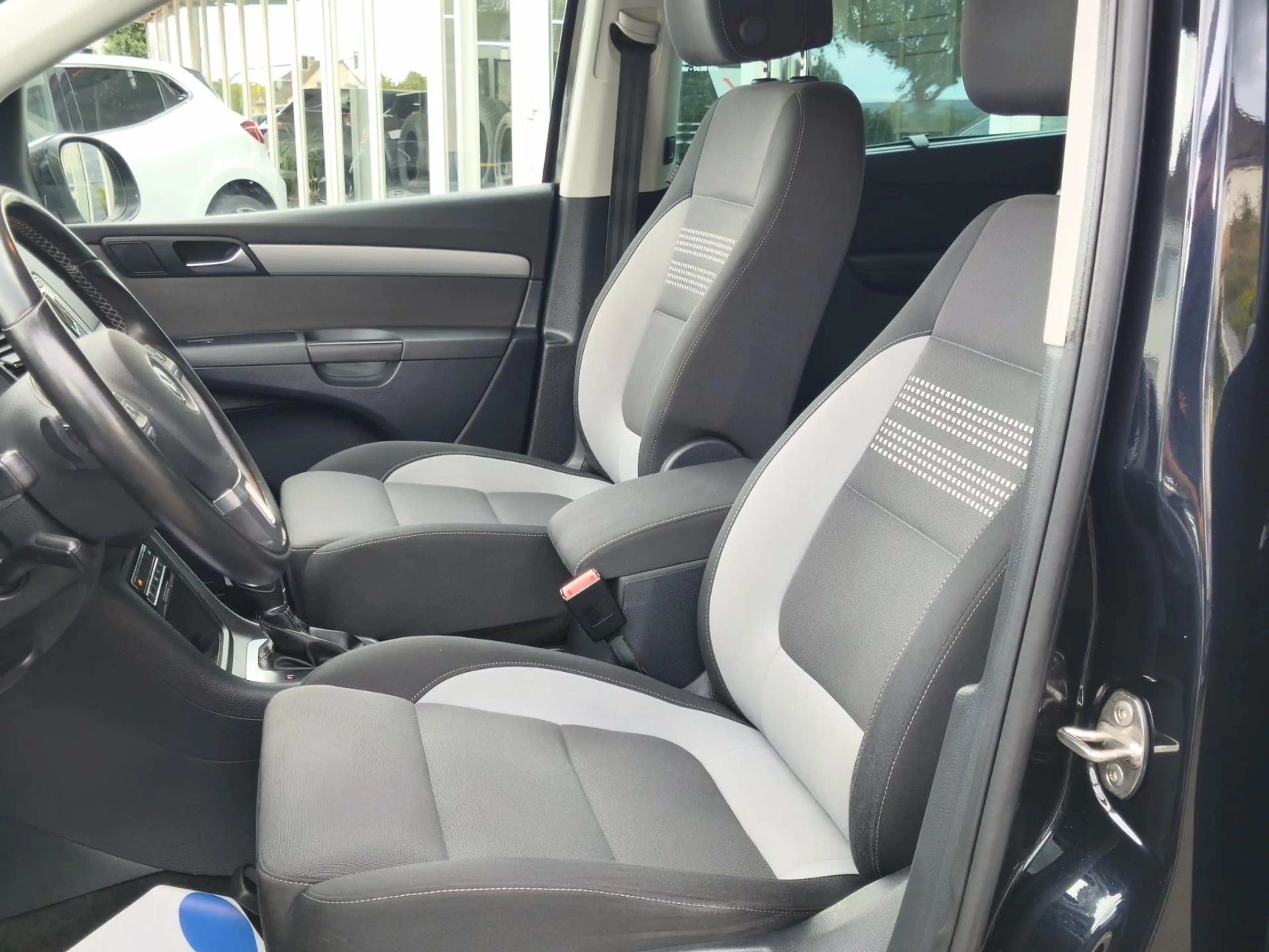 Volkswagen Sharan 1.4Comfortline DSG 7-SITZER — photo 7