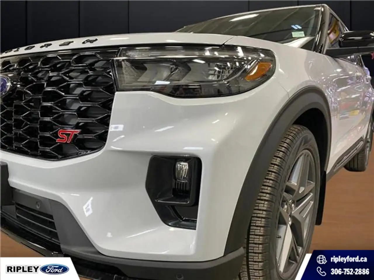 Ford Explorer photo Ford Explorer