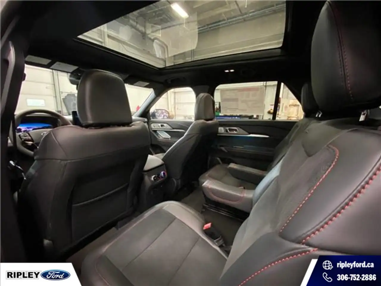 Ford Explorer photo Ford Explorer