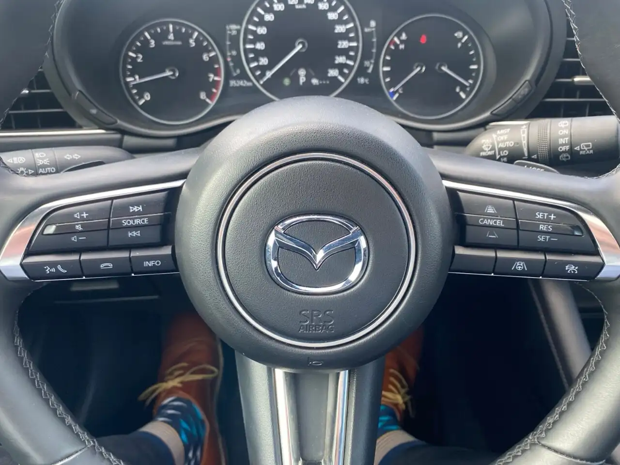 Mazda 3 снимка Mazda 3